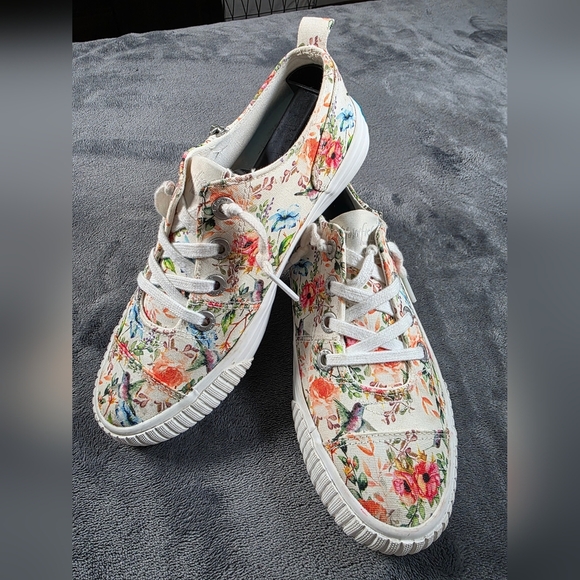 Blowfish Shoes - Blowfish Malibu Women's Floral Print Sneakers NWOT